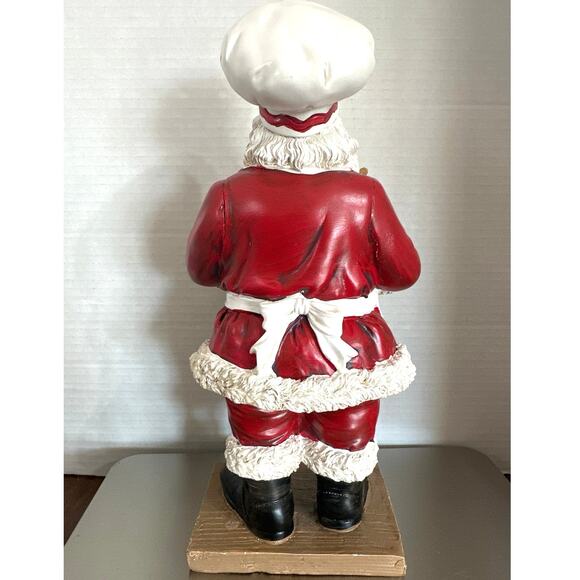 Santa Clause baking Gingerbread. Table top holiday decoration. 12” NWT - Picture 3 of 6